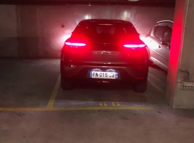 公寓 Le Cathedral View - Centre Historique - Parking Prive Gratuit *